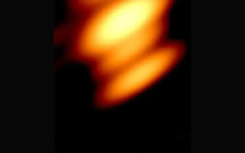 scientists-snap-first-photo-of-two-black-holes-in-an-epic-staredown