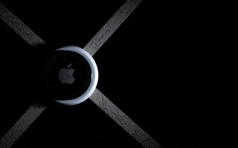 suspects-use-apple-airtag-to-track,-ambush-florida-couple