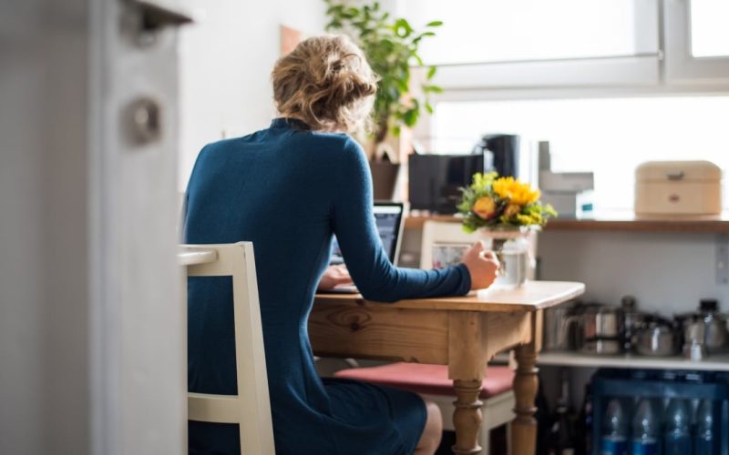 how-many-chatgpt-users-discuss-suicide-with-the-ai?-the-number-may-shock-you.