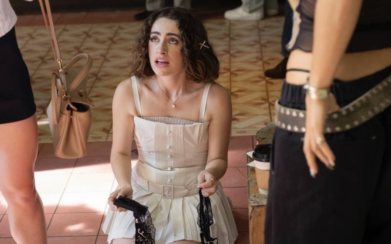 i-love-la-review:-rachel-sennotts-comedy-is-an-influencer-focused-laugh-riot