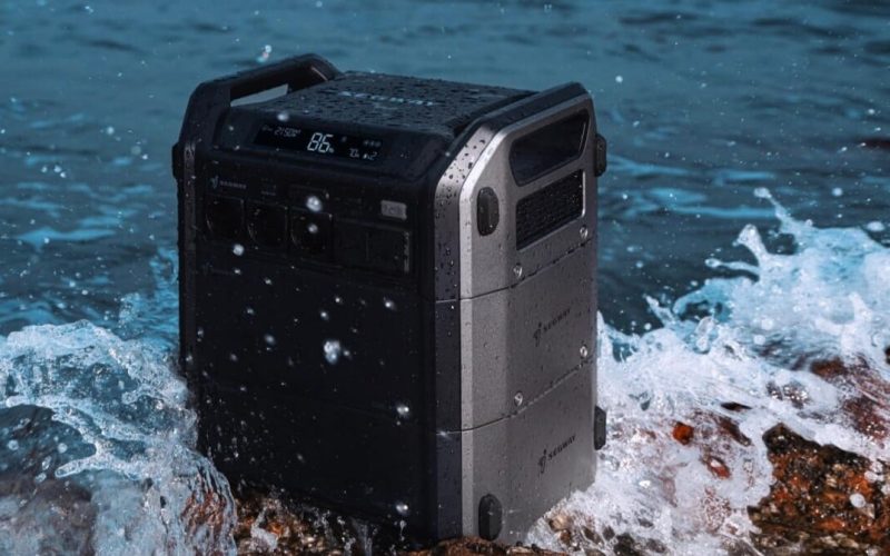 amazon-has-the-segway-cube-1000-portable-power-station-on-sale-for-a-record-low-price,-but-youll-have-to-move-quickly