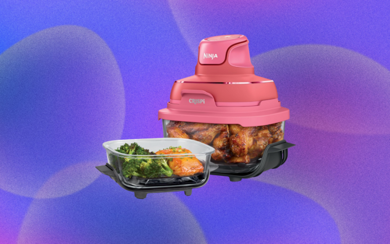 the-ninja-crispi-is-a-glass-bottom-air-fryer,-and-its-$40-off-at-amazon